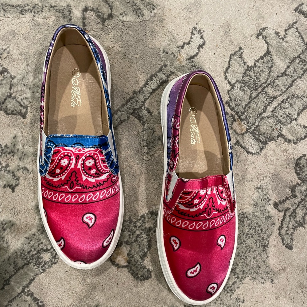 Flat women’s slip on sneakers - Picture 3 of 3